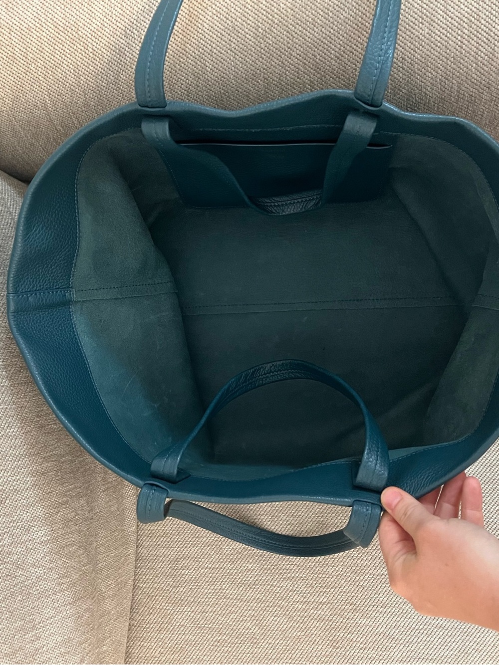 Cuyana classic Easy Tote - deep ocean - Picture 3 of 7
